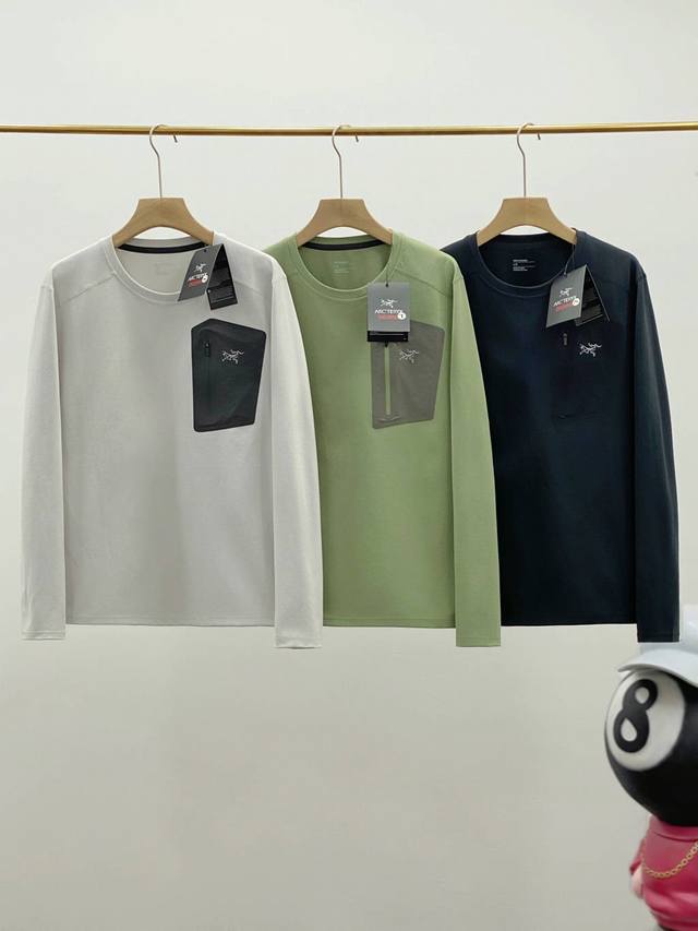 供 控 '-始祖鸟 秋款户外男士Rho Lt系列运动健身休闲弹力超柔轻量针织长袖套头圆领无缝压胶拉链口袋打底衫长袖T恤 可打底可外穿的实穿款！科技面料内里超柔轻