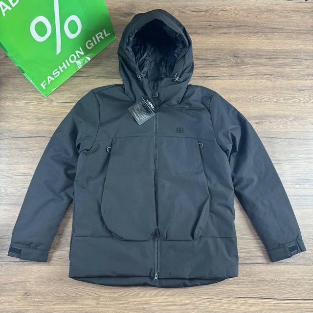 供 控 可隆 Kolon Sport冬款连帽棉衣 颜色 黑色 深棕 砖红橙 B1312梅紫 尺码M到3X 专柜在售2880+小树版型 色系专柜在线 ，新款功能性