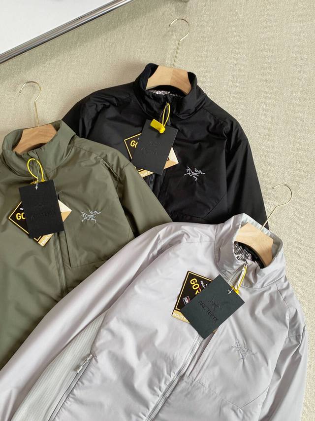 供 控 Arc'teryx始祖鸟轻量化立领棉衣外套冲锋衣 城市商务B1 户外！科技三防 秋冬男士恒温保温高蓬松超轻柔立领棉服， 动态保暖棉服 可压缩 超轻量化速