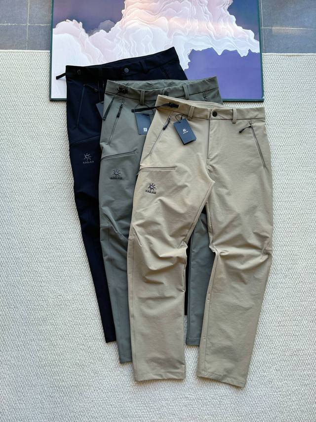 供 控 Kailas凯乐石秋季刺绣软壳户外休闲裤，功能户外三防面料，腰围自带调节卡带，可以随意调节松紧，经典刺绣小标，做工细节品相完美！ 颜色：黑色 绿色 卡其