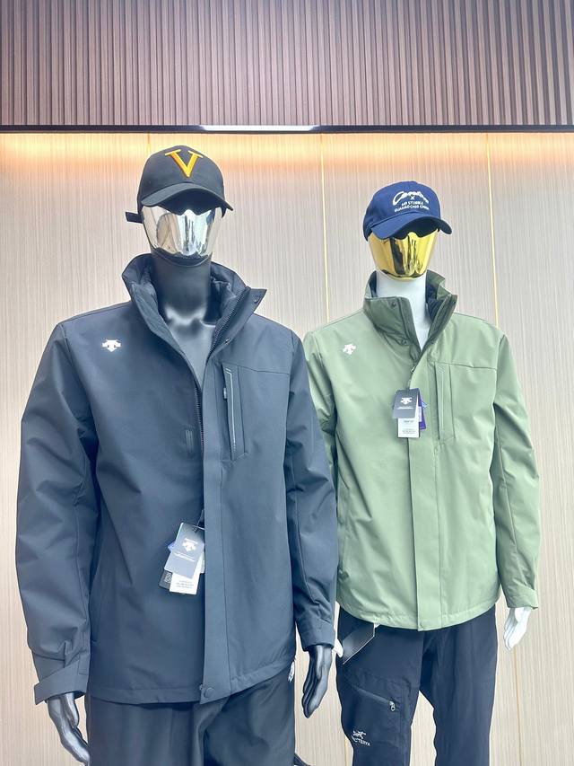 供 控 无敌品质 达标90白鸭绒 防静电 顶级防水 正品Ykk拉链 内胆可单穿 Descente 迪桑特男女同款两件套机能 顶级户外羽绒服 帽子可拆卸 户外专业