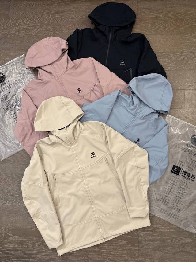 供 控 刺绣版本 秋天的第一件冲锋衣凯乐石安排上了 凯乐石Mont X新色太绝了！石褐灰高级感拉满｜户外凹造型&城市通勤皆能打！ Gtx面料防水硬核突遇大雨也完