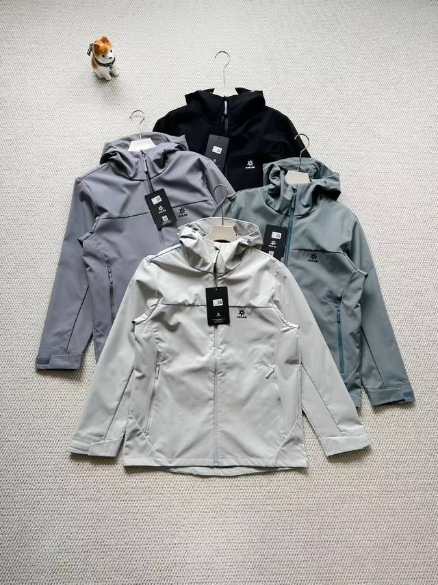 供 控 Kailas 凯乐石2025秋季新品，户外休闲连帽冲锋衣外套！男女情侣款户外冲锋衣！ 都市机能防风外套，采用双层编织可防水、透气、耐磨科技面料，让您在运