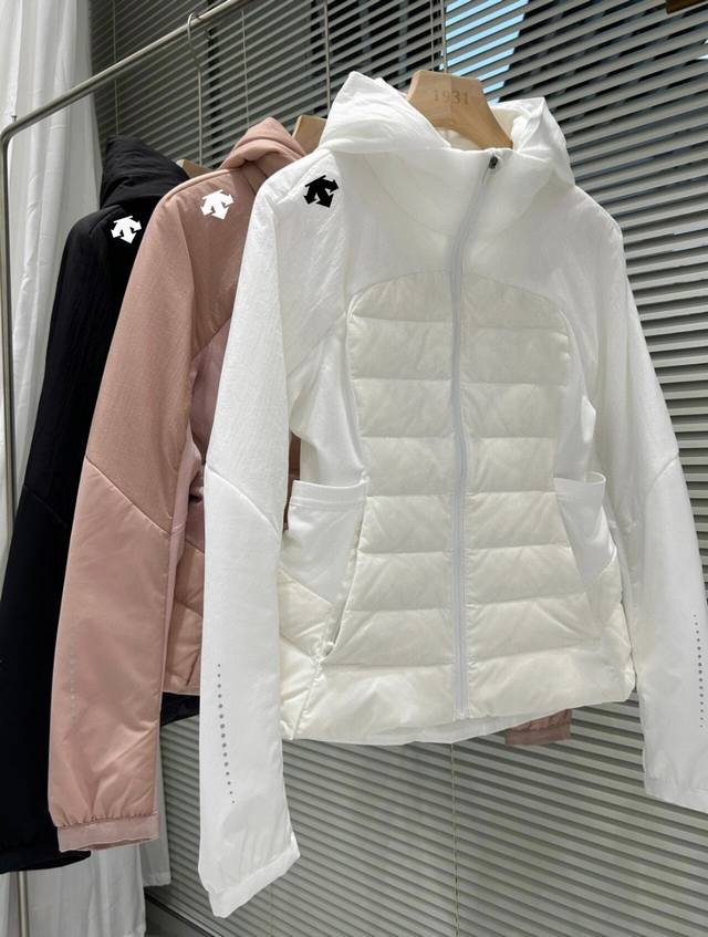 供 控 Descente迪桑特Dst薄款修身休闲百搭羽绒服专柜同款 肩宽的友友一定要试试这款 要直角肩有直角肩 要腰线有腰线 真的无敌显瘦 可拆卸帽子设计 怎么