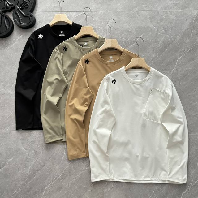 供 控 迪家春款长袖圆领速干长袖男士体恤 采用舒适面料，郊遊、野營、垂釣、登山、旅行、徒步、自駕游、居家都非常適合。 主要功能：舒適面料，具有良好的透氣功能，舒