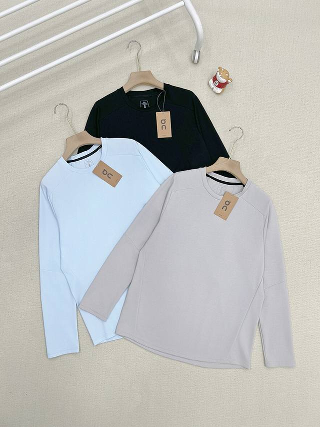 供 控 目前醉舒适的运动T恤！On昂跑Focus-Long-T 25最新一代男款多功能柔软舒适运动长袖T恤线上590+ On性能出色的T恤，旨在为冥想静止，大幅