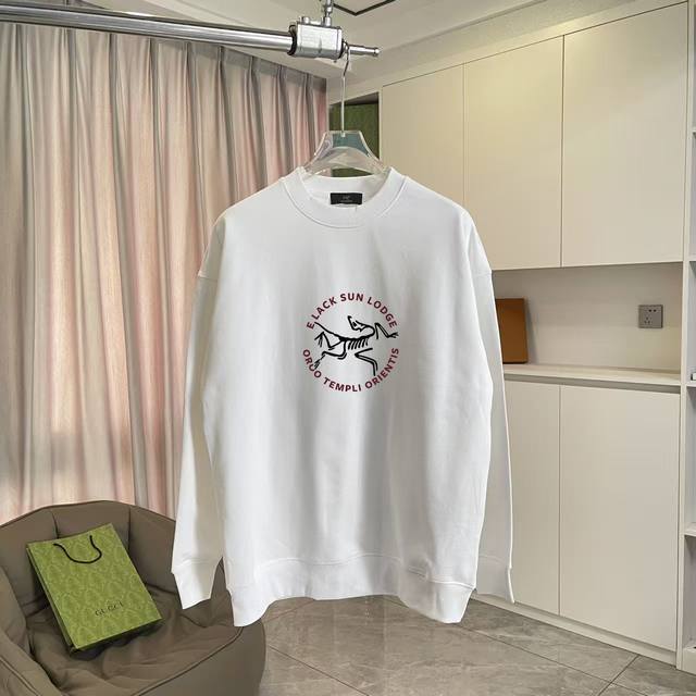 Arc'teryx小鸟*2025秋冬新款 个性Logo印花 定制面料400G 圆领卫衣 男女同款 尺码：S M L Xl Xxl 五个码 颜色：黑色 白色