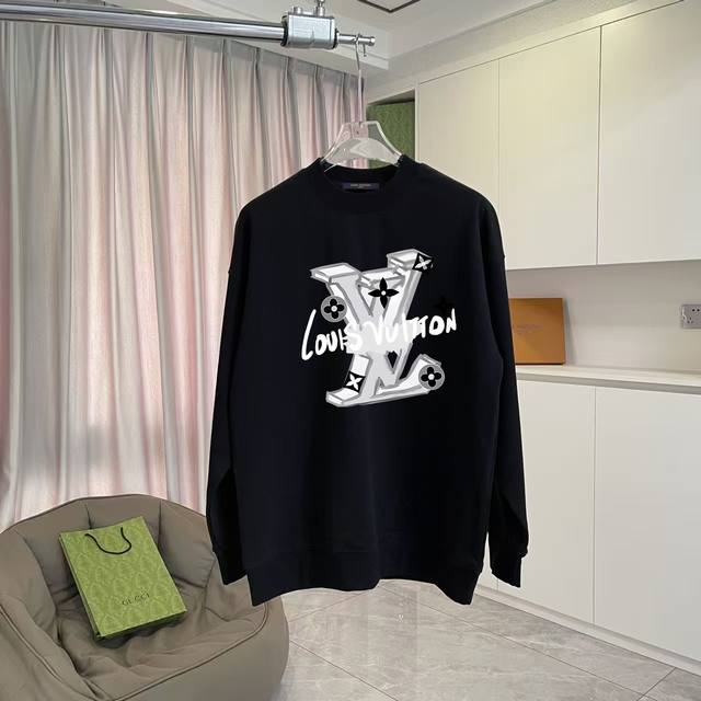 Lv*2025秋冬新款 个性字母Logo印花 定制面料400G 圆领卫衣 男女同款 尺码：S M L Xl Xxl 五个码 颜色：黑色 白色