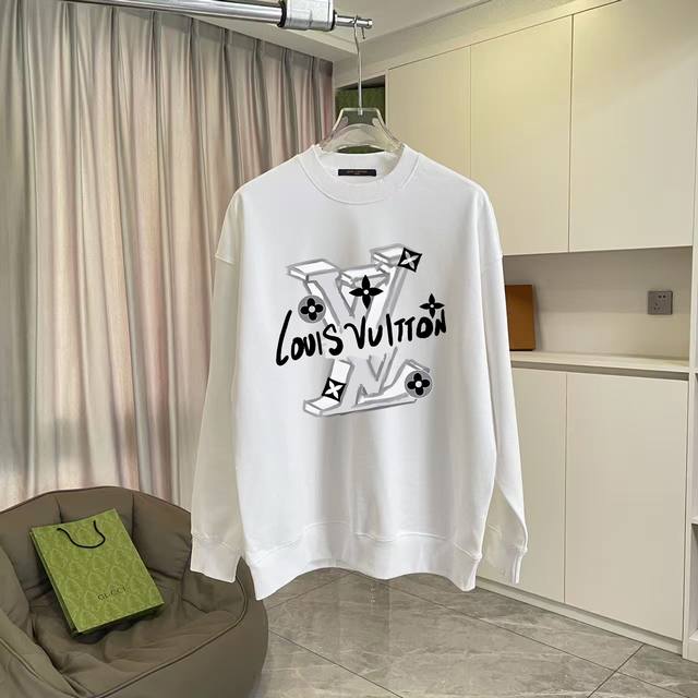 Lv*2025秋冬新款 个性字母Logo印花 定制面料400G 圆领卫衣 男女同款 尺码：S M L Xl Xxl 五个码 颜色：黑色 白色
