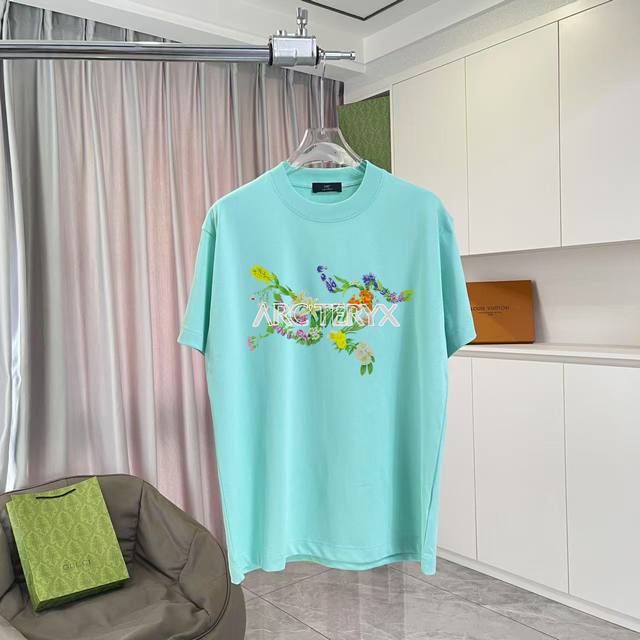 Arc'teryx小鸟*2025秋冬新款 个性Logo印花 短袖T恤 定制面料300G 男女同款 尺码：S M L Xl Xxl 五个码 颜色：黑色 白色 湖绿