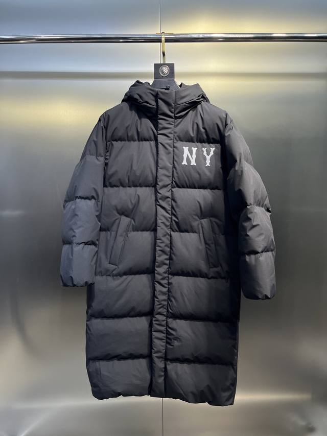 Mlb纽约洋基队 后背Ny大标Logo长款加厚男女款！ Mlb是韩国F&F旗下潮流品牌，拥有150年历史的经典传统，是街头文化和国际生活方式的领导者。Mlb 拥