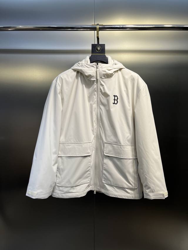 Mlb硬壳三合一 情侣三合一 男女同款 Mlb 纽约洋基队 三合一可脱卸帽时尚舒适 男女同款 配色：黑色 奶油白 浅卡其 尺码：~