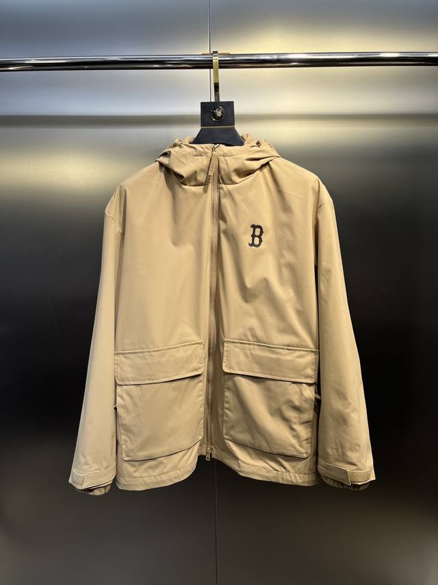 Mlb硬壳三合一 情侣三合一 男女同款 Mlb 纽约洋基队 三合一可脱卸帽时尚舒适 男女同款 配色：黑色 奶油白 浅卡其 尺码：~