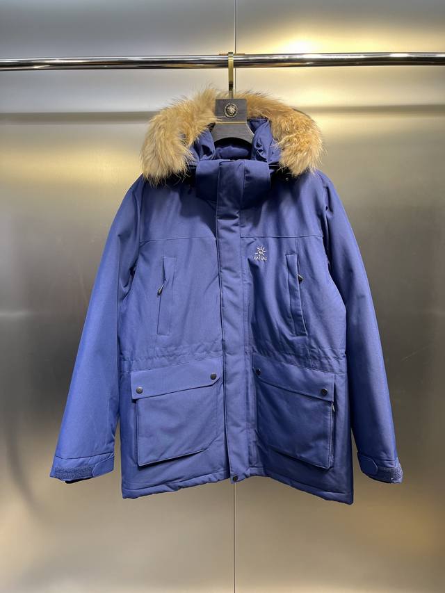 官网同款 Kailas凯乐石男士中长款羽绒服保暖防风户外运动透气外套 轻盈舒适，防绒保暖，应对短时气候变化 高蓬松度优质拒水鹅绒填充，提供强大保暖力，无惧湿冷雨