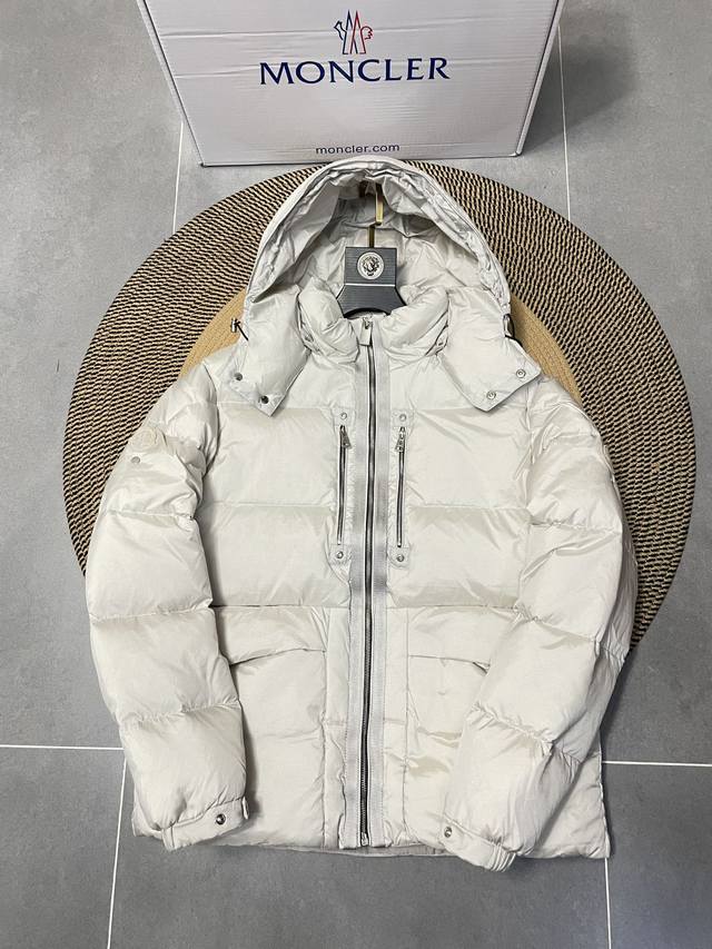 顶级复刻 Monc1Er 盟可睐 1017 宋茜同款 Klon 藤原浩联名 重工羽绒服 全网首发独家款 只能说根本就不是一个级别的存在 不管是材质还是细节还原度