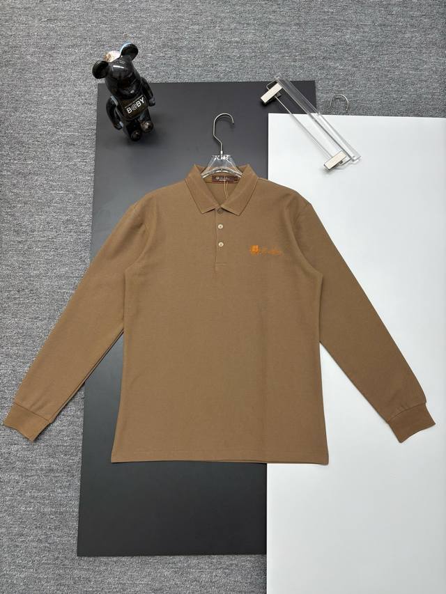 Loro Piana 乐罗皮亚纳 新款刺绣长袖Polo衫 原版面料 官方同款 采用250克纯棉珠地面料，定制 同缸染面料 手感非常舒服爽滑 版型挺阔有型 一线品