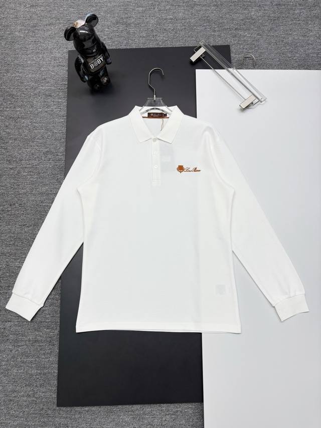 Loro Piana 乐罗皮亚纳 新款刺绣长袖Polo衫 原版面料 官方同款 采用250克纯棉珠地面料，定制 同缸染面料 手感非常舒服爽滑 版型挺阔有型 一线品