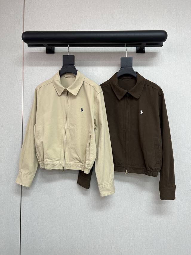 高品质 拉夫*2025秋冬系列 老干部夹克又来啦 经典版型新色新面料 做旧感复古 面料特色就是作旧 采用超柔碳磨洗水棉～ 手感超级柔软细腻！ 神棕色 卡其色