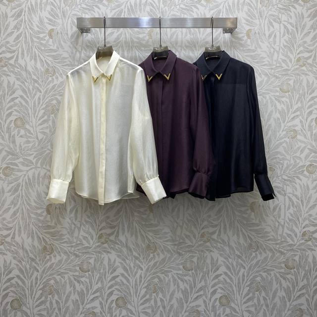 Va★ Fw 气质翻领金属扣点缀极简风天丝衬衣，高级面料，颜色:图片3色，面料:进口天丝面料 Smlxl