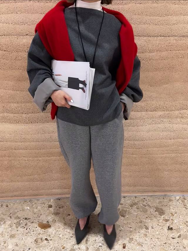 No Name上新 新款Carven气质休闲V领松弛感宽松上衣 抽绳直筒裤Sml卫衣卫裤