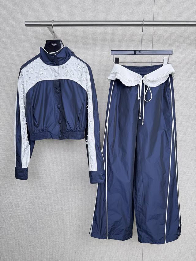 拉飞姆2025秋季新款拼色套装“你若盛开，蝴蝶自来”日常又可户外的套装安排上，防晒防泼水面料妥了，宽松短款外套小个子放心冲，喜欢撞色线条感设计，运动风活力感恰到