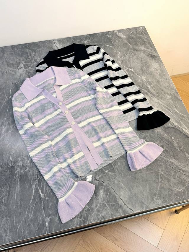 Sp淑女气质25早秋新品 明星同款长袖上衣 上镜最佳名媛风收腰设计 照片拍不出美感 定制扣实物超美超闪 气质V领 优雅气质甜美少女感 版型上身上身巨显瘦 气质减