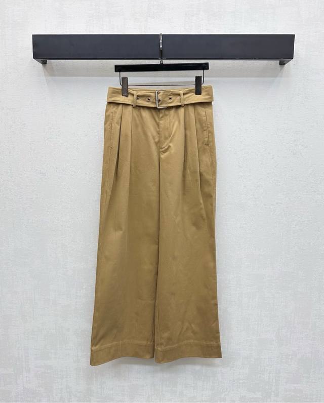 Dio*2025新品上架 高腰直筒长裤 定制Yb进口斜纹全棉材质 透气舒适 质感柔软 立体压褶裁剪打造贴合效果 搭配高腰系扣插兜口袋版型设计 修饰腰身胯部 增添