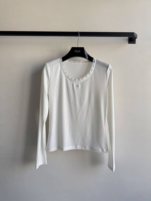 Celin* 新款，好穿百搭打底衫，刺绣花边领点缀，凯旋门LogoＳＭＬ.