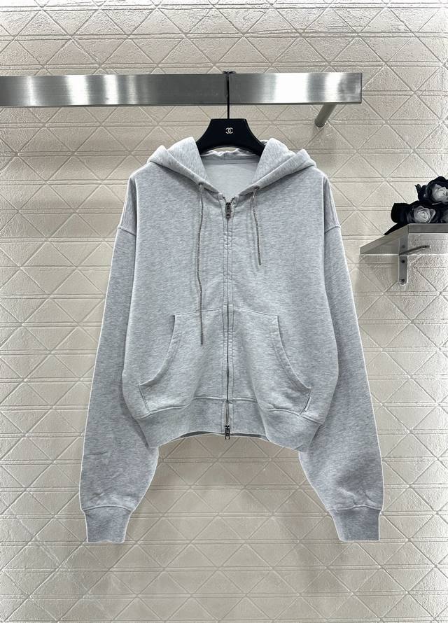 Alexader Wan* 2025新品上架 连帽外套长裤套装 定制Yb斜纹全棉材质，质感光泽，品相高级，宽松廓形连帽抽绳外套，拉链开襟调节，休闲感十足，抽绳点