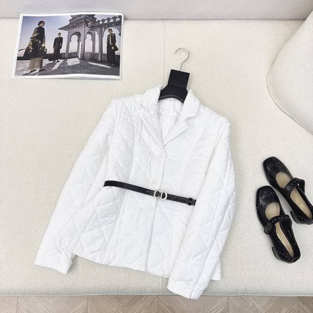 独家首发 Cd 25Ss 秋冬最新款戴妃藤格纹衍缝夹棉外套减龄少女气质 西装版型帅气又时髦 完美演绎摩登高级的气质女神 进口记忆尼龙面料夹棉质感挺阔版型上身巨显