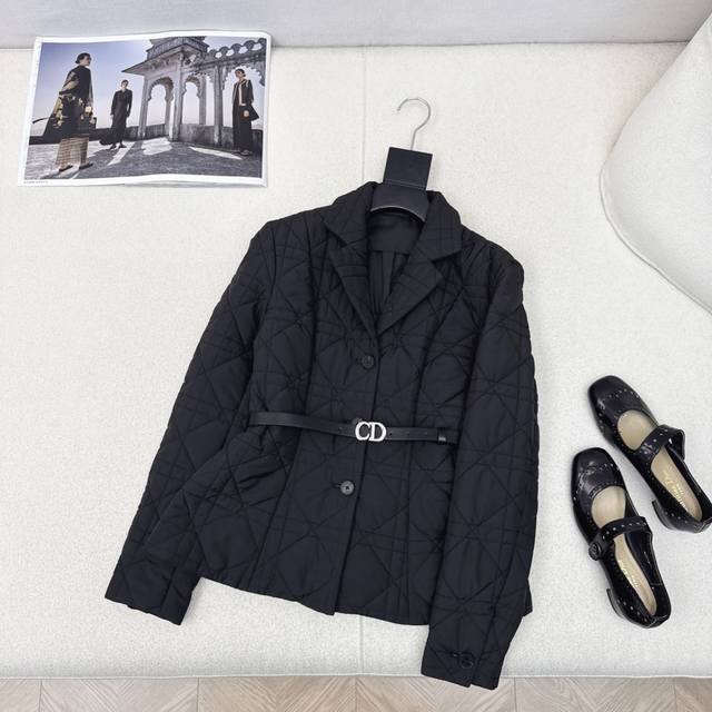 独家首发 Cd 25Ss 秋冬最新款戴妃藤格纹衍缝夹棉外套减龄少女气质 西装版型帅气又时髦 完美演绎摩登高级的气质女神 进口记忆尼龙面料夹棉质感挺阔版型上身巨显