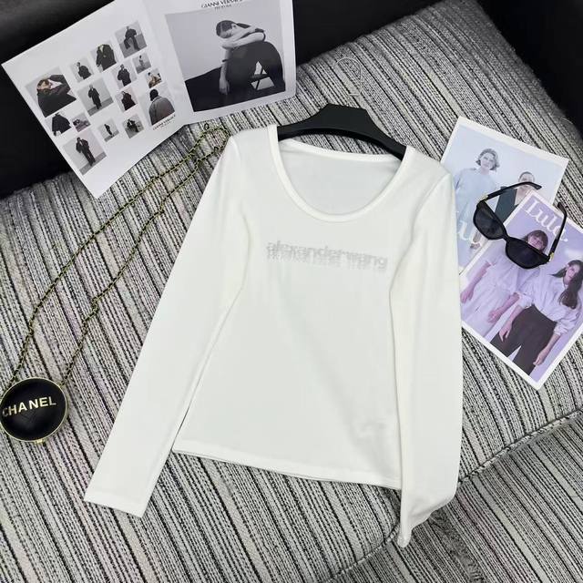 强烈推荐 25年早秋系列 Alex*新款烫钻字母长袖T恤 三色Sml跑量