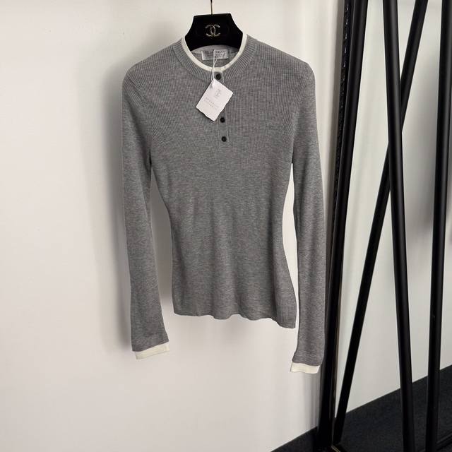 款号20256897 Brunello Cucinell*Bc新款 白边拼接半开扣修身长袖圆领针织打底衫上衣，灰色，黑色，咖色，S-Xl， M码：胸围74，袖长