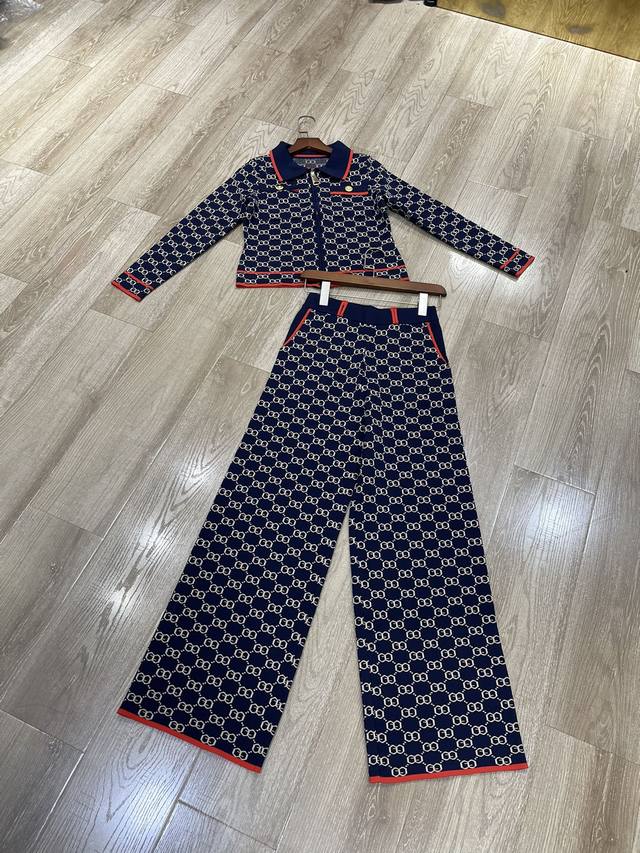 新款 翻领拉链开衫长裤套装 Sml 套装 上衣 裤子