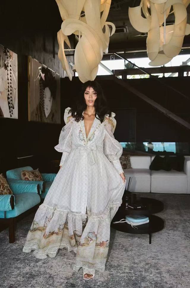 新款 翻领泡泡袖排扣连衣裙 Smlxl