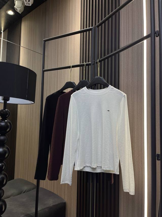 玛吉拉 玛吉拉精选 20%羊绒80%棉奢华配比！亲肤柔软的打底神器，圆领设计优雅百搭，简约长袖轻松驾驭各类搭配。中低端价格P享受高端质感，一件穿出温柔女人味！三