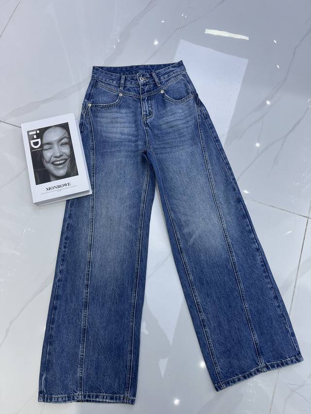 细节实拍 Loew*深秋新款 推荐款版型无敌好直筒裤，秋冬色系独家高版出品！裤型质感真的绝了宽松直筒裤型 恰好的裤长 拉伸腿部线条 营造利落大长腿！巨显瘦 又A