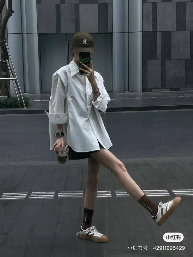 小众不撞款高级感冷淡系慵懒随性纯白长袖衬衫 两色三码Sml 面料:棉