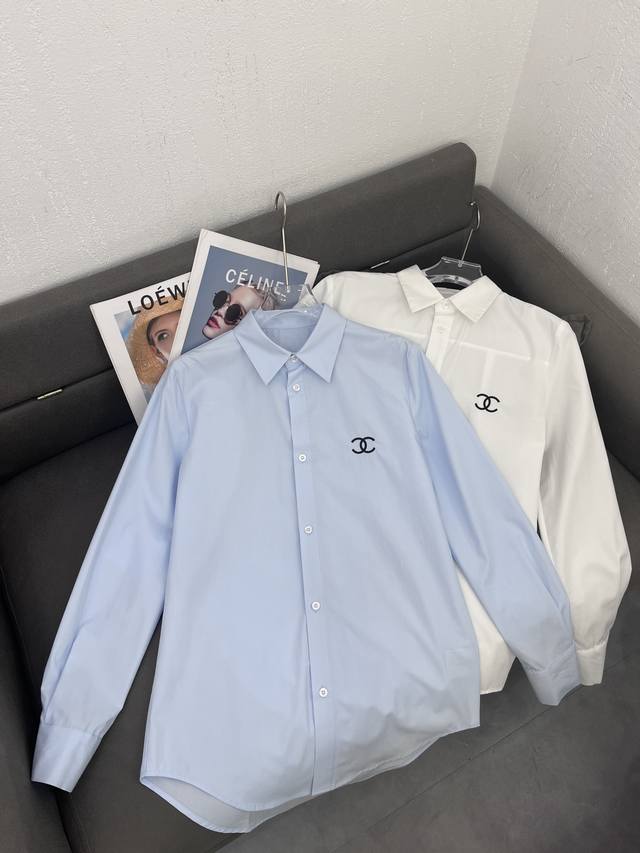 香香家刺绣图案简约风，单穿打底绝美 简单干净的颜色更是完美 两色三码Sml 面料:棉