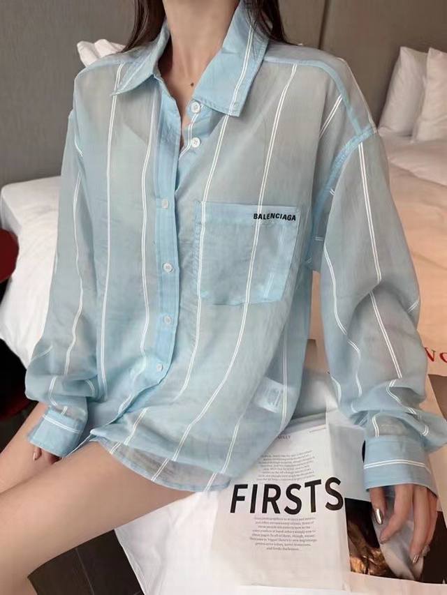 Bale* 早春新款天丝棉防晒衬衫 上身自带仙气， 影影约约的透视感很微妙， 面料上身的透气性特别好， 丝丝滑滑超级舒服！ 细节做到位！ 高品质现货供应！ 三色