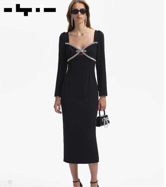 钉钻修身连衣裙！两色 Sml
