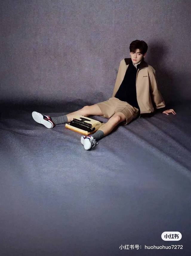 25翟潇闻同款卡其色夹克套装时尚百搭简约休闲潮流秋季长袖定制高板本Sml