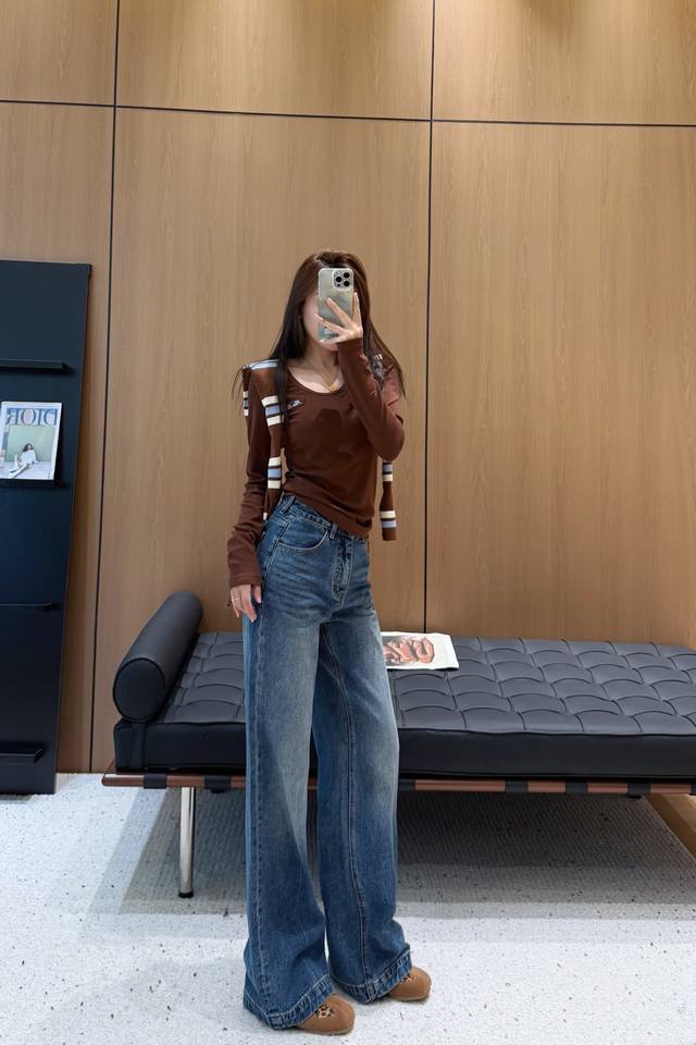 25 秋冬新款老钱风气质设计撞色拼接字母刺绣工艺高腰显瘦宽松阔腿拖地长裤水洗抓绒牛仔裤蓝色 Smlxl