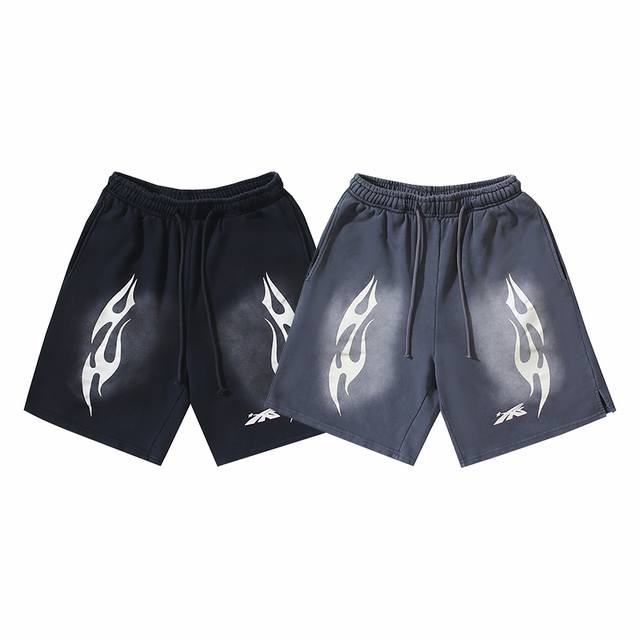 716# 洗水款 实拍 Hellstar 地狱之星 洗水做旧休闲短裤 面料 380克纯棉毛圈布 颜色：洗水黑 洗水灰 码数：S M L Xl