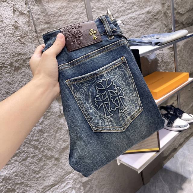 2025秋冬款 C 现货直批 款号：6570 码数：28-3837