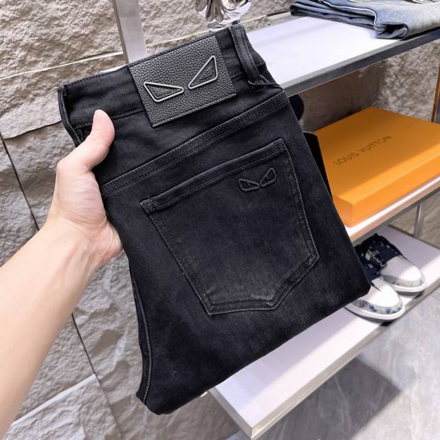 2025秋冬款 C 现货直批 款号：6326-F 码数：28-3837