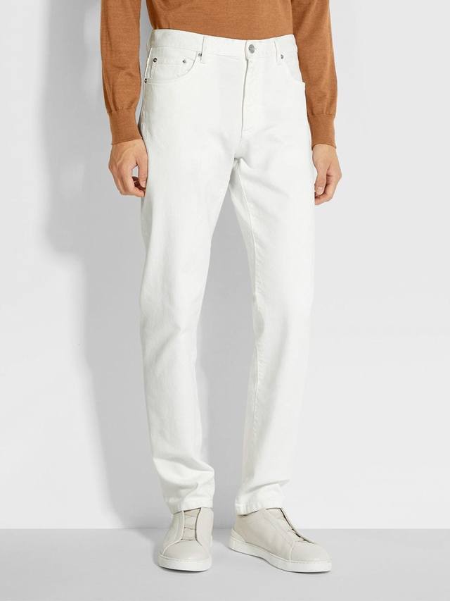 顶级品质 专柜官网同步发售！辅料全部原版定制出品，贸易公司真品订单。高级定制进口面料，以天然植物纖維提炼出来，比一般棉织物轻薄 手感柔软，穿着舒适 完全不易有刺