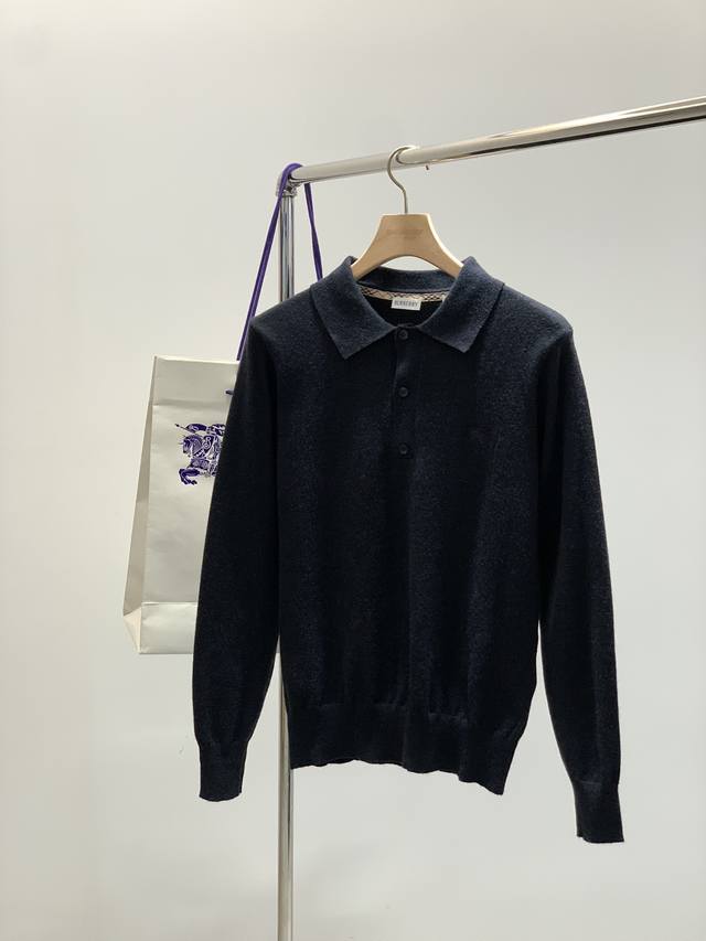 Burberry 巴宝莉，2025秋季最新品，专柜同步有售，原单狠货，时尚休闲翻领长袖针织羊毛衣，进口原版面料，上身舒适透气，顶级刺绣工艺字母图案装饰Logo，