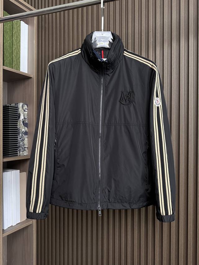 黑～ M家族男士高端时装款连帽户外夹克外套，25年早秋新款，