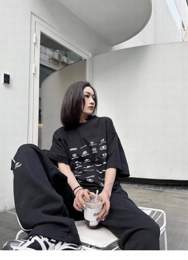 新款短袖 款号：1019 巴黎世家Balenciaga巴黎经典Logo 面料采用32S240G双纱精梳棉布料 印花椭圆机进口厚版浆工艺 厚感度十足 还原正品印花